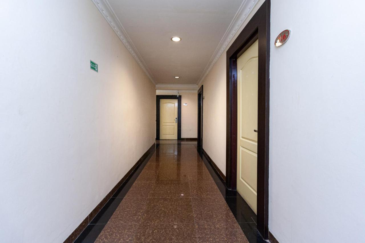 Reddoorz Premium At Hotel Ratu Residence Paalmerah Exterior foto